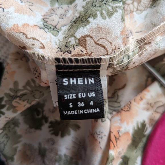 SHEIN WOMEN'S TANK TOP - Picture 2 of 6